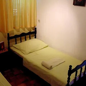 guest-house-petricevic.splithotels.org/